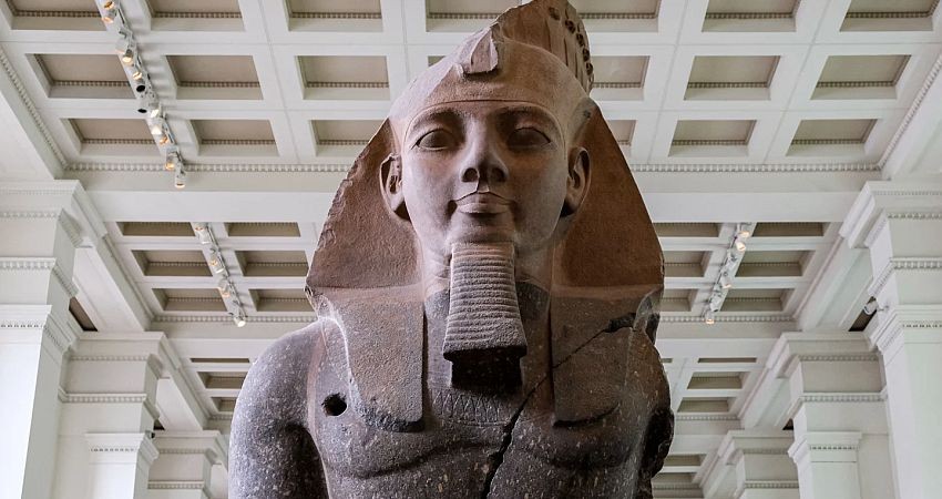  مقامات مصر مجسمه مسروقه فرعون «رامسس دوم» را پس گرفتند.