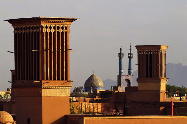 نمایی از شهر یزد