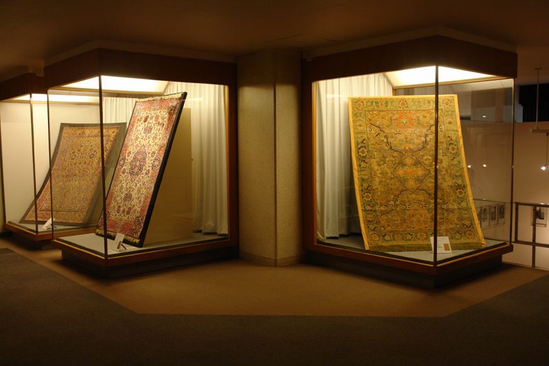 موزه فرش ایران | Carpet Museum of Iran