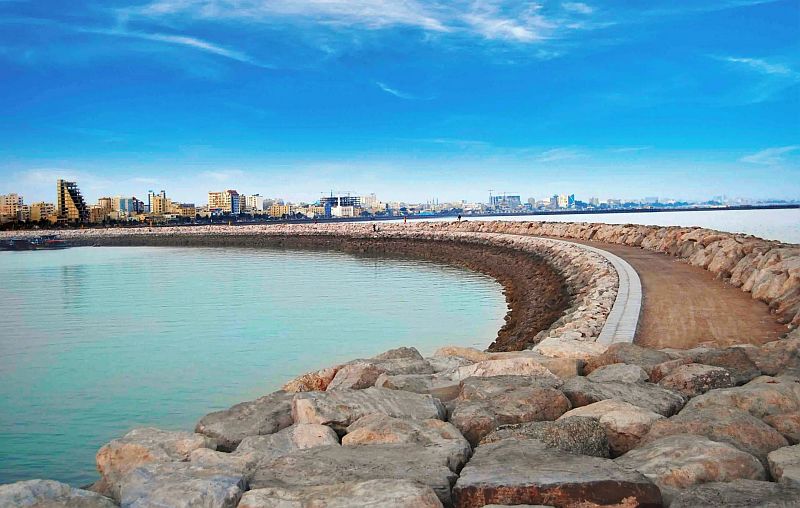 ساحل بندر دیر