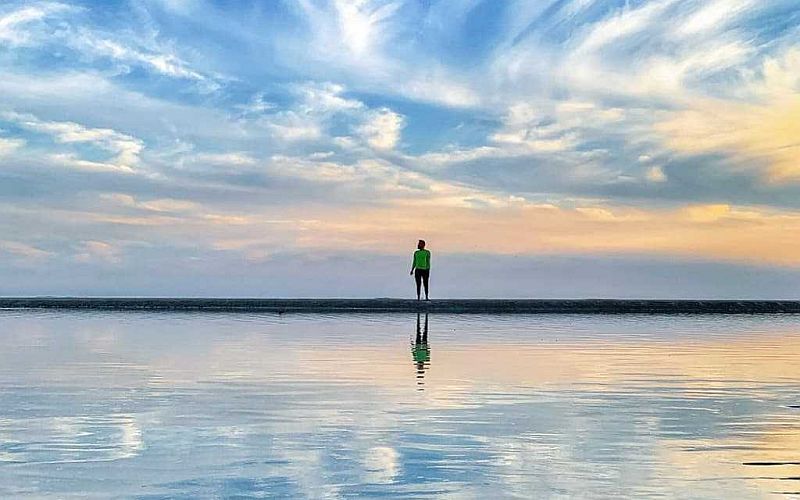 جزیره نخیلو بندر دیر