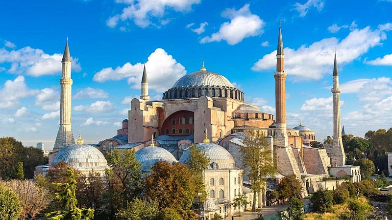 راهنمای سفر استانبول و ترفندهای کاهش هزینه مسافرت به استانبول