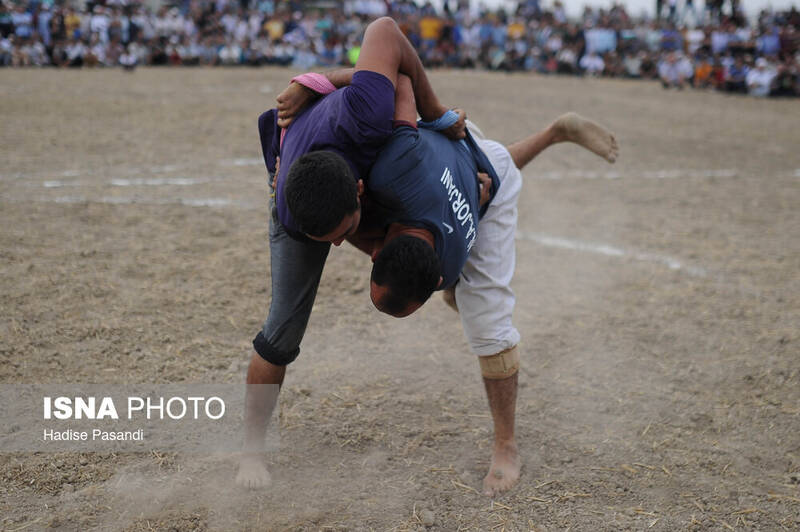 جشنواره کشتی گورش در سیمین شهر برگزار شد