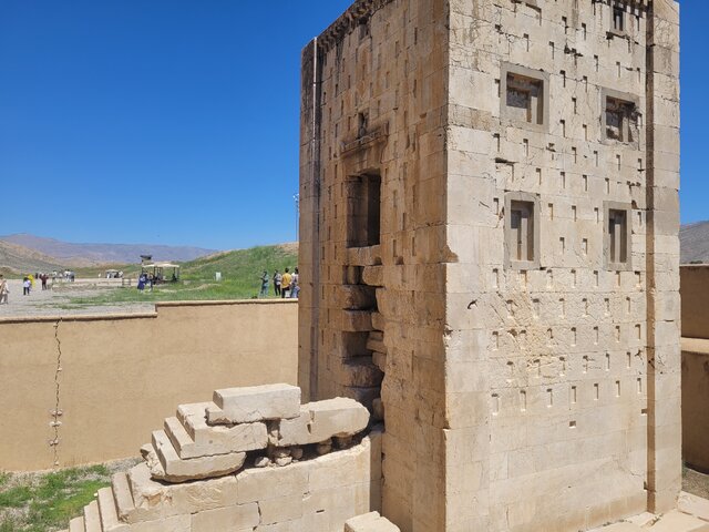 کعبه زرتشت | Cube of Zoroaster