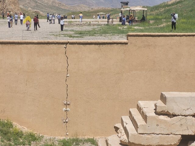 کعبه زرتشت | Cube of Zoroaster