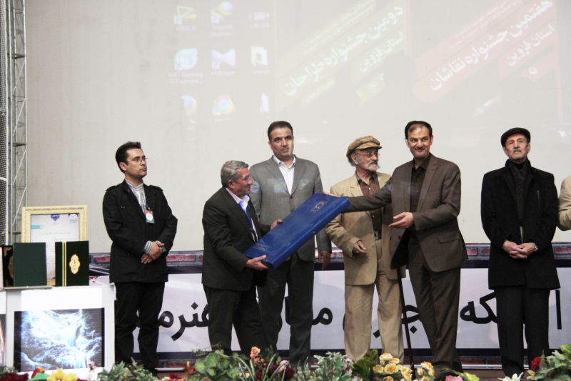«حسین زارع پور» نقاش ایده ها هنرمندی از دیار قزوین